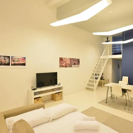 Izzhome Loft 84