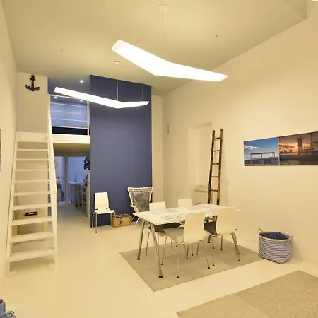 Izzhome Loft 84 * Cagliari